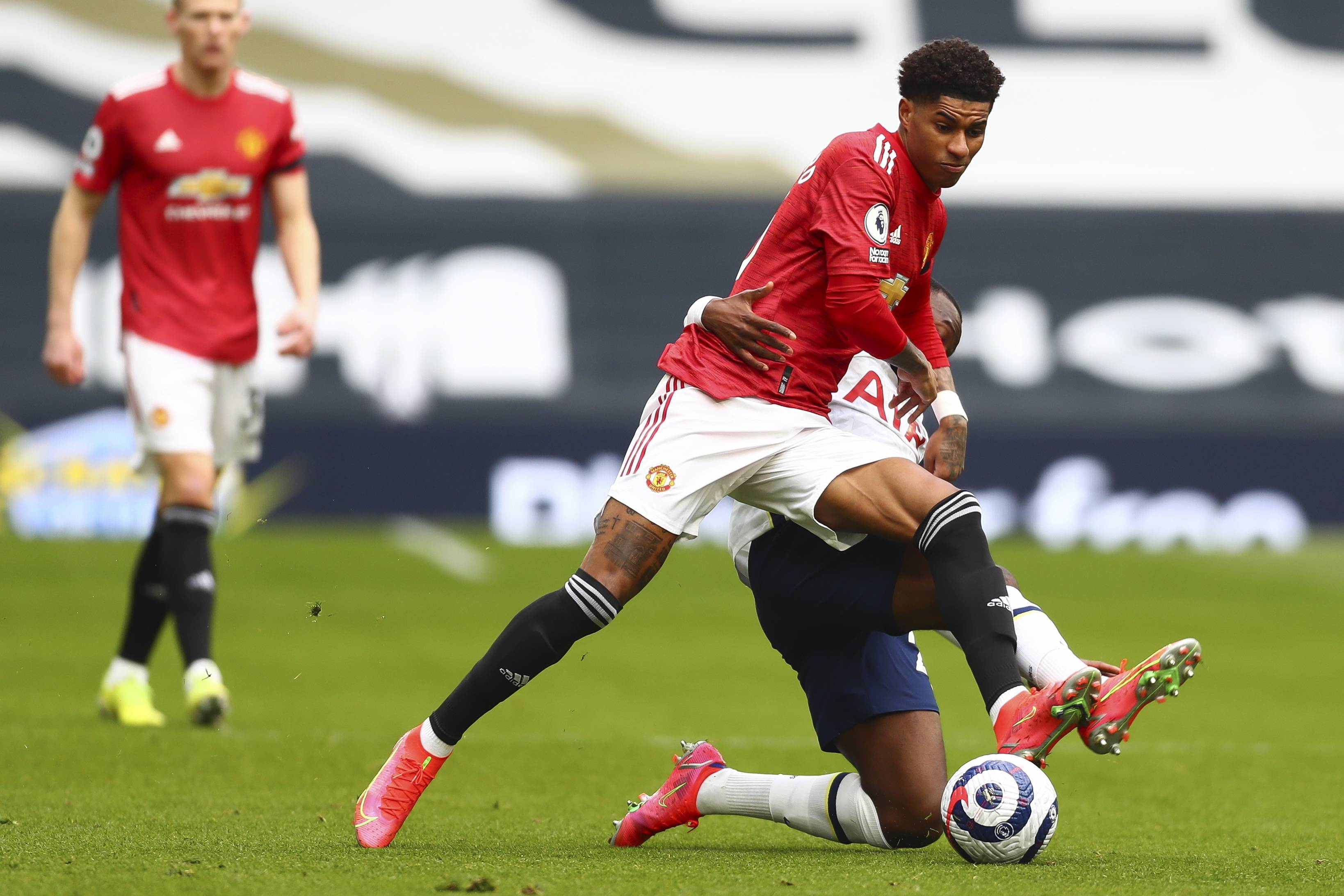 期优秀表现 期优秀表现